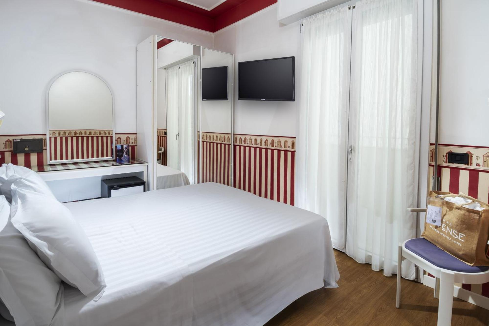 Hotel Estense Gatteo a Mare Eksteriør billede